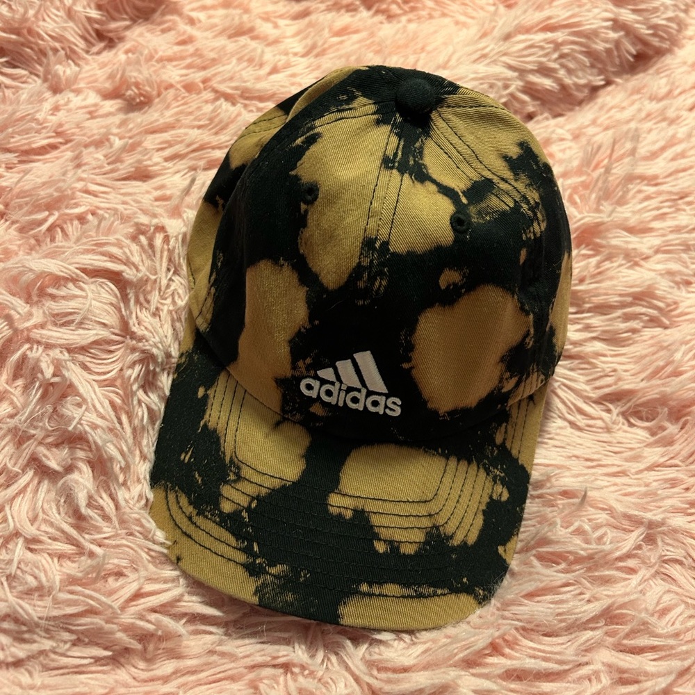 New women’s tie dyed adidas hat